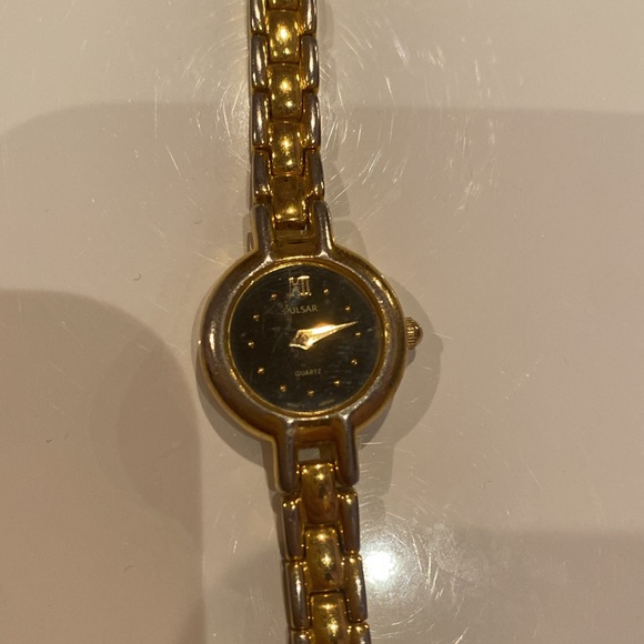 Vintage Two Tone Dainty Watch (Gold and Silver) - Picture 2 of 5